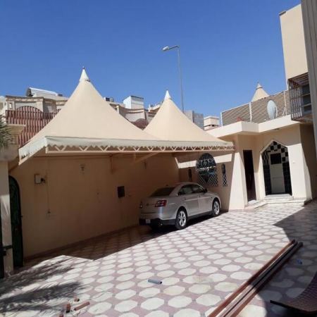 تركيب مظلات هرمية