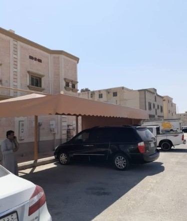 مظلات سيارات 