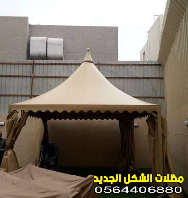  تركيب مظلات هرمية